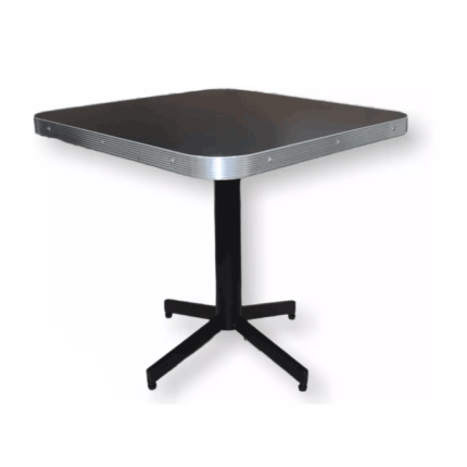 Mesa de metal